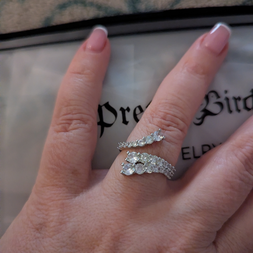 Elegant White Gold Plated Adjustable Ring